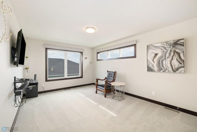 6023 Wildflower Drive S, Fargo, ND 58104