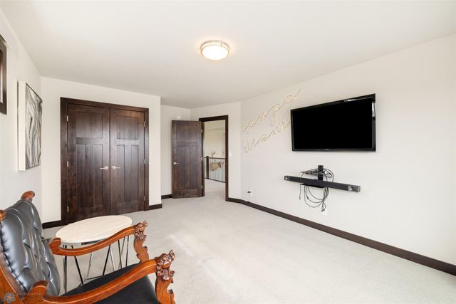 6023 Wildflower Drive S, Fargo, ND 58104