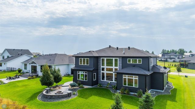 6023 Wildflower Drive S, Fargo, ND 58104