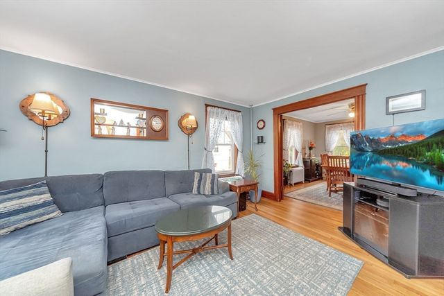 151 Chace St, Clinton, MA 01510