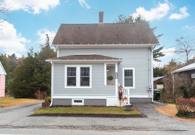 151 Chace St, Clinton, MA 01510
