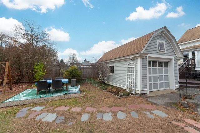151 Chace St, Clinton, MA 01510
