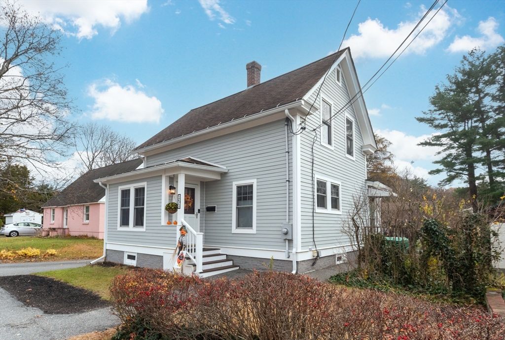 151 Chace St, Clinton, MA 01510