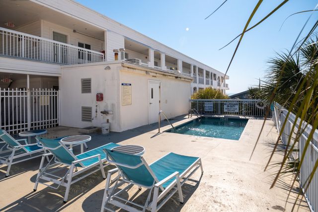 1004 Ocean Boulevard Unit 112, Isle Of Palms, SC 29451