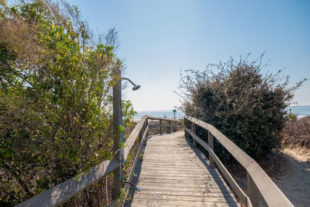 1004 Ocean Boulevard Unit 112, Isle Of Palms, SC 29451