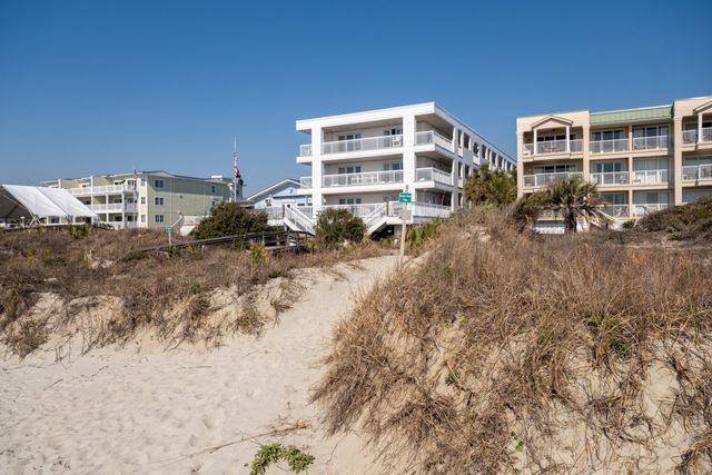 1004 Ocean Boulevard Unit 112, Isle Of Palms, SC 29451