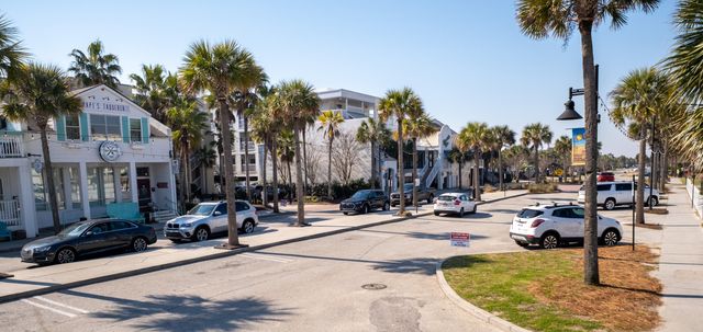 1004 Ocean Boulevard Unit 112, Isle Of Palms, SC 29451