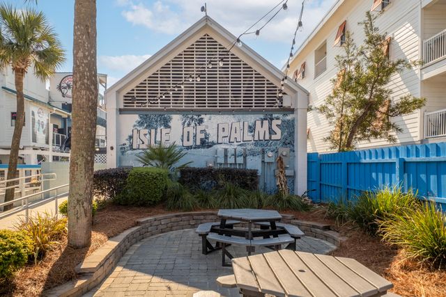 1004 Ocean Boulevard Unit 112, Isle Of Palms, SC 29451