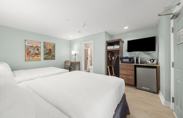 1004 Ocean Boulevard Unit 112, Isle Of Palms, SC 29451