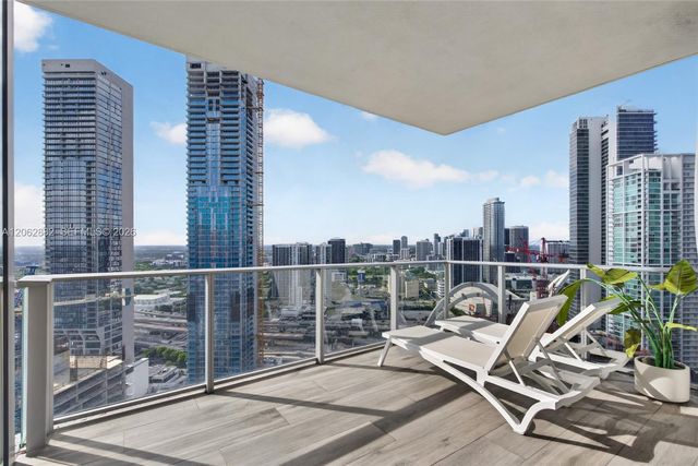 851 NE 1st Ave 3201, Miami, FL 33132