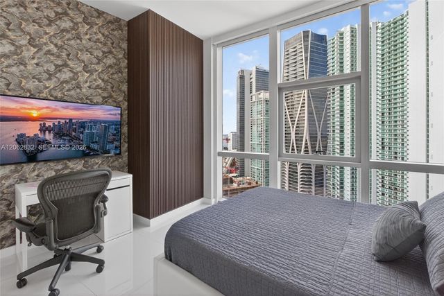 851 NE 1st Ave 3201, Miami, FL 33132