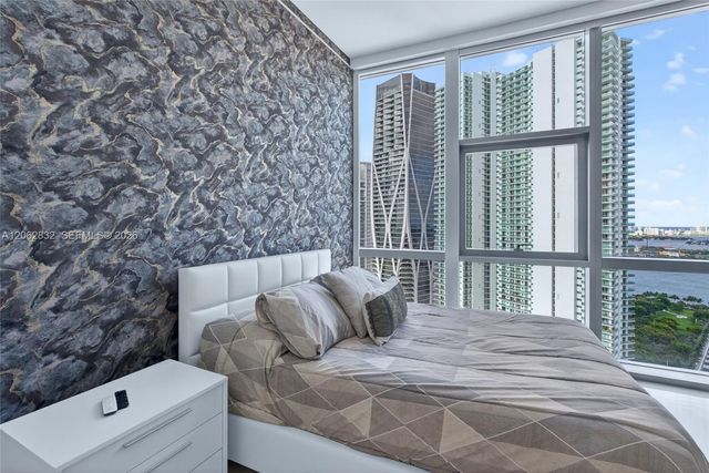 851 NE 1st Ave 3201, Miami, FL 33132