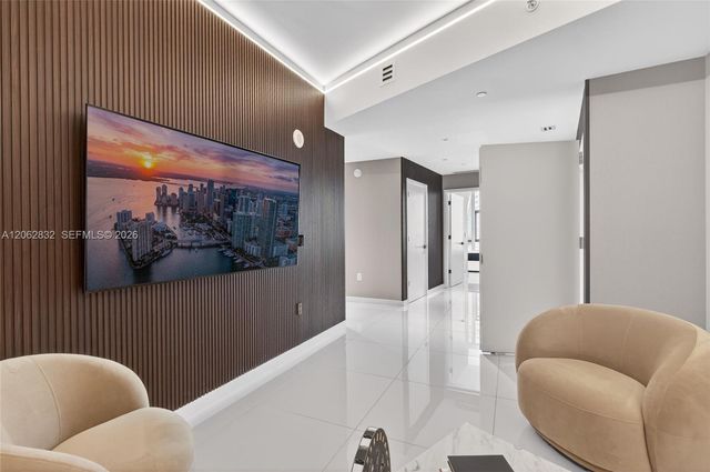 851 NE 1st Ave 3201, Miami, FL 33132