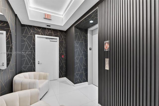 851 NE 1st Ave 3201, Miami, FL 33132