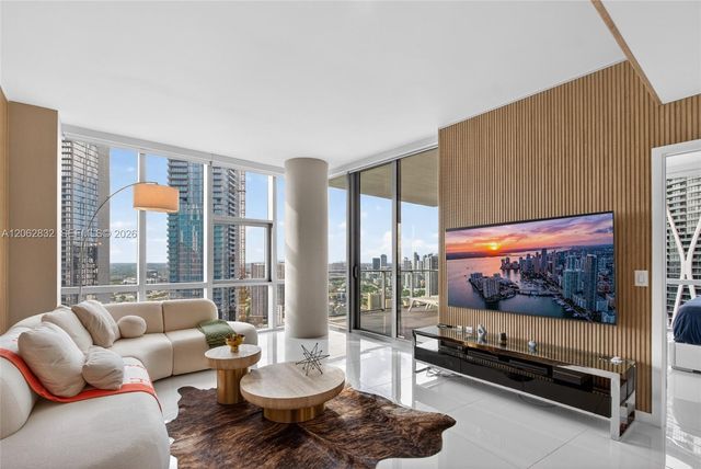 851 NE 1st Ave 3201, Miami, FL 33132