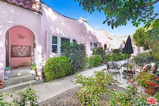 846 N Sycamore Avenue, Los Angeles, CA 90038