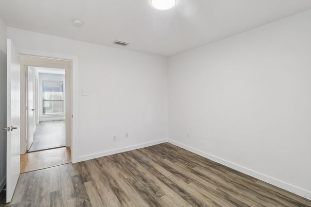 5816 Birchbrook Drive 219, Dallas, TX 75206