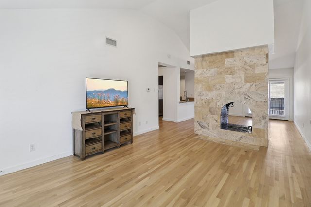 5816 Birchbrook Drive 219, Dallas, TX 75206