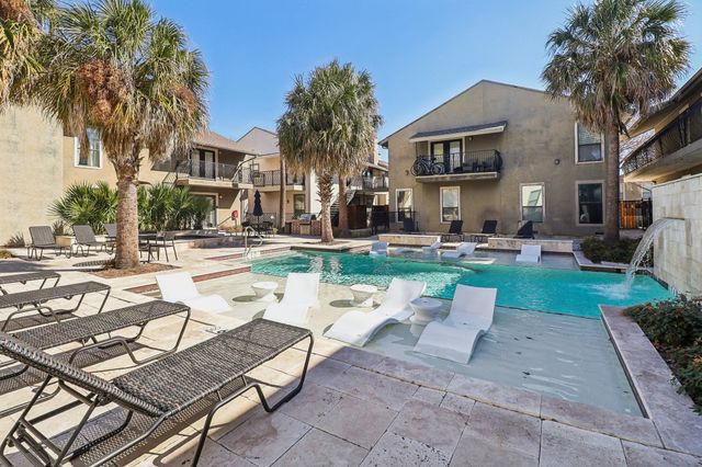 5816 Birchbrook Drive 219, Dallas, TX 75206