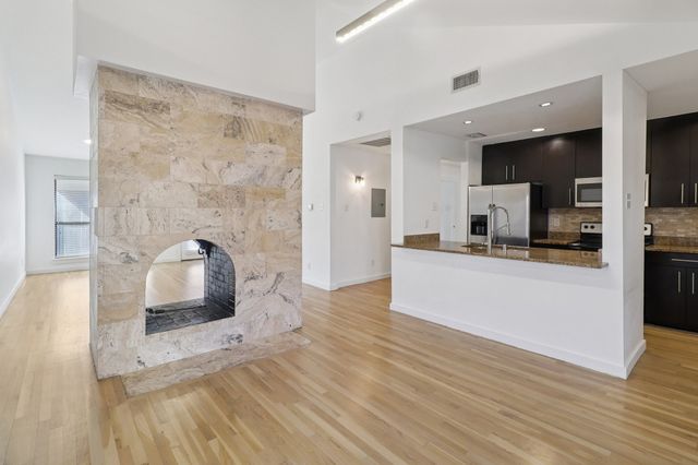 5816 Birchbrook Drive 219, Dallas, TX 75206