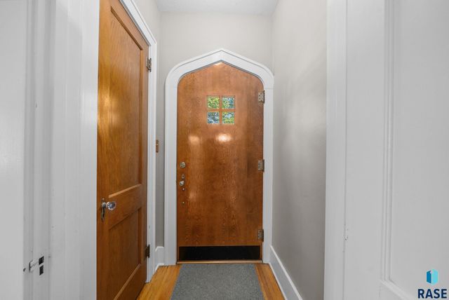 1701 S Carter Pl Place, Sioux Falls, SD 57105