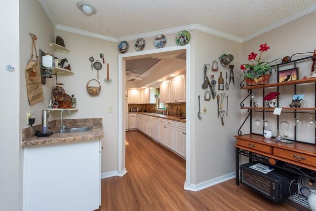 3006 BOLT DRIVE, Palm Harbor, FL 34685