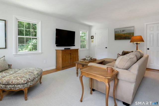 3 Weston Road, Weston, CT 06883
