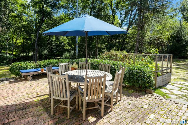 3 Weston Road, Weston, CT 06883