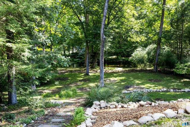 3 Weston Road, Weston, CT 06883