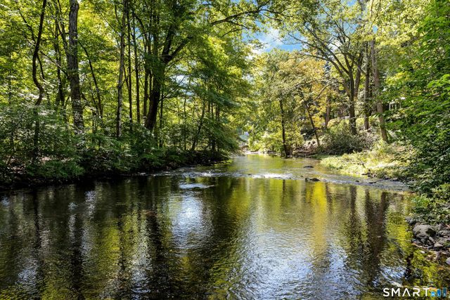 3 Weston Road, Weston, CT 06883