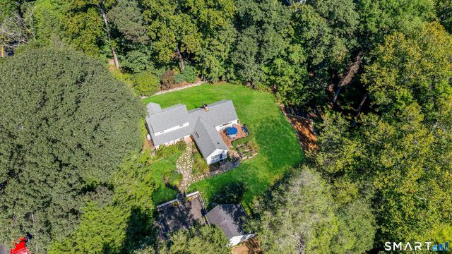 3 Weston Road, Weston, CT 06883