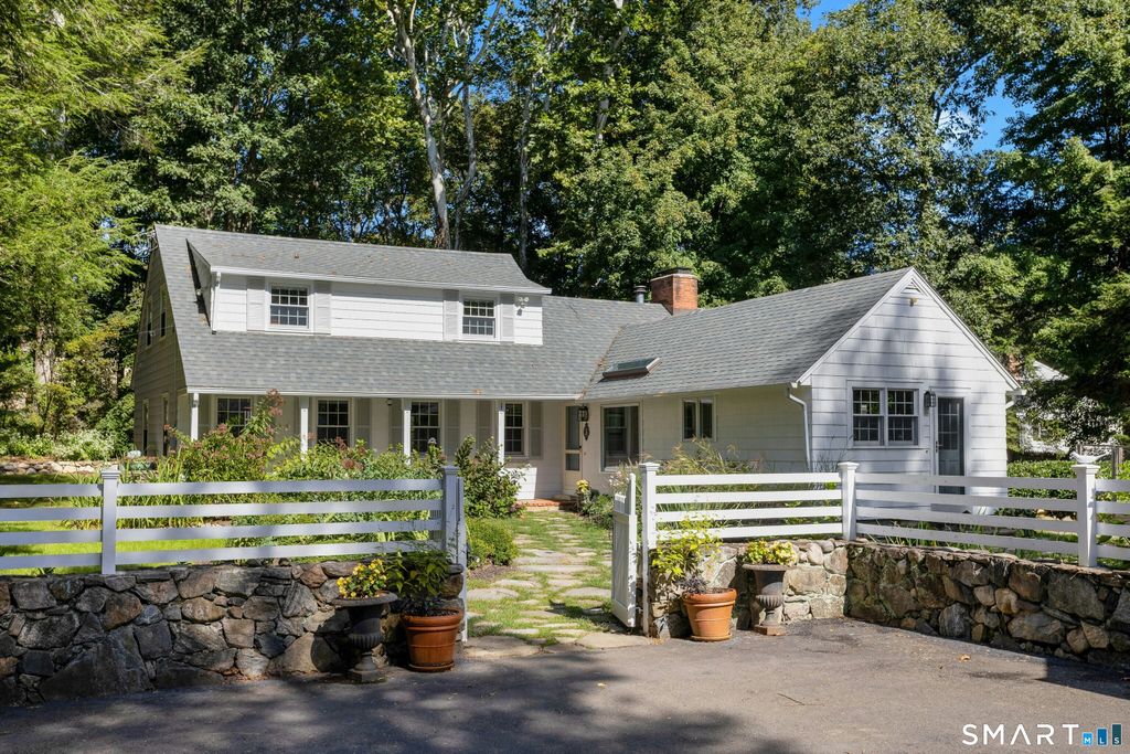 3 Weston Road, Weston, CT 06883