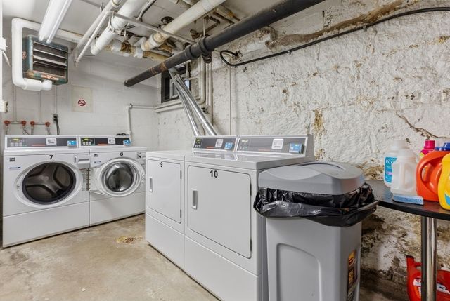 27 Bowdoin Street 1C, Boston, MA 02114
