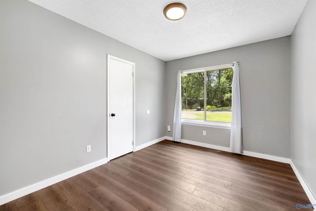 3129 Gayhart Drive NW, Huntsville, AL 35810
