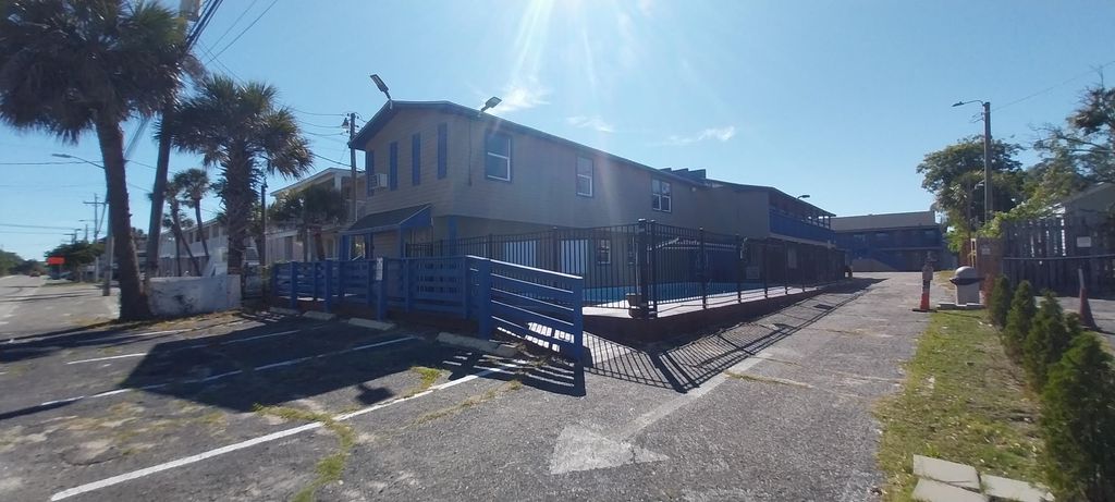 609 Chester St. 401 7th Ave N, Myrtle Beach, SC 29577 — photo 3