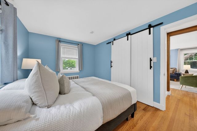 4 Irving St, Stoneham, MA 02180