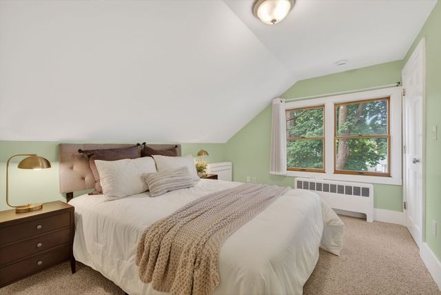 4 Irving St, Stoneham, MA 02180