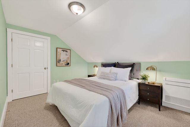 4 Irving St, Stoneham, MA 02180