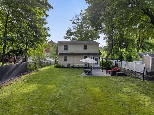 4 Irving St, Stoneham, MA 02180