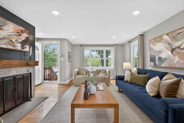 4 Irving St, Stoneham, MA 02180