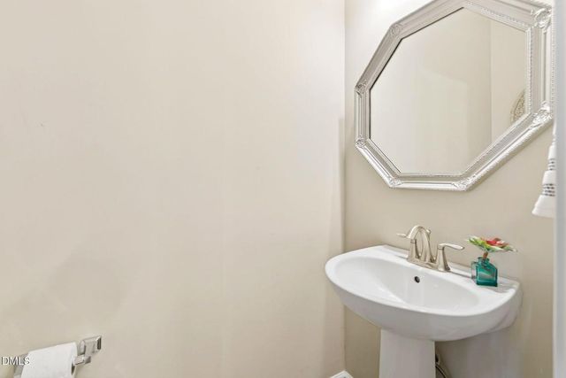 210 Anniston Court, Cary, NC 27519