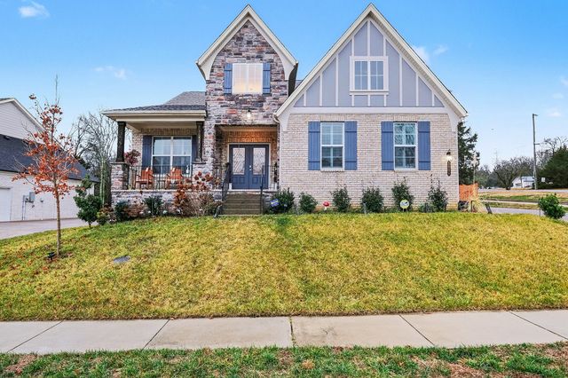3006 Oxford Dr, Mount Juliet, TN 37122