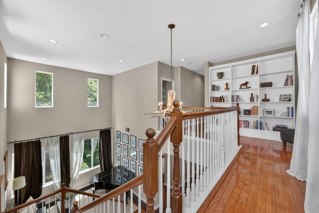 6227 Riverbank Cir, Stockton, CA 95219