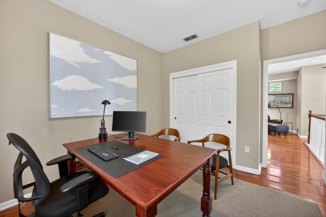 6227 Riverbank Cir, Stockton, CA 95219