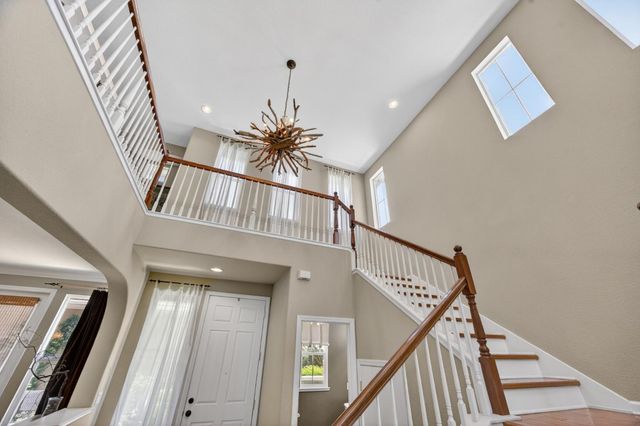 6227 Riverbank Cir, Stockton, CA 95219
