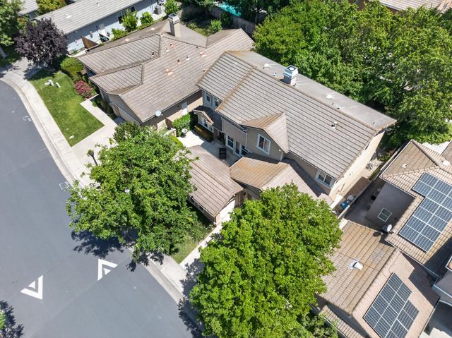 6227 Riverbank Cir, Stockton, CA 95219