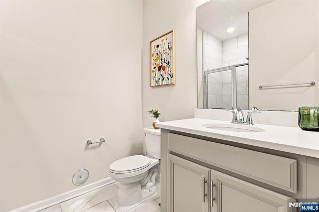 14 Leahy Drive, Wood Ridge, NJ 07075