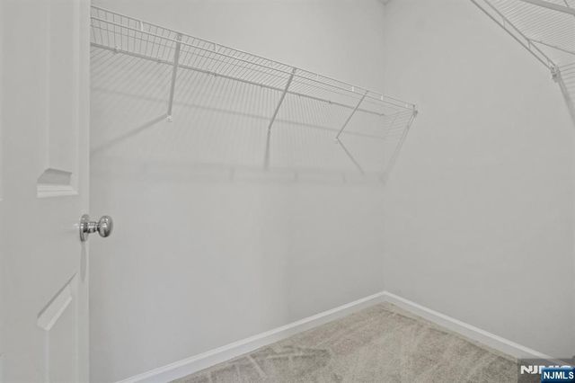 14 Leahy Drive, Wood Ridge, NJ 07075