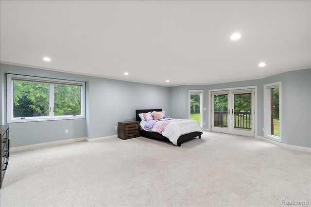 4700 Botany Glen, Commerce Charter Township, MI 48382