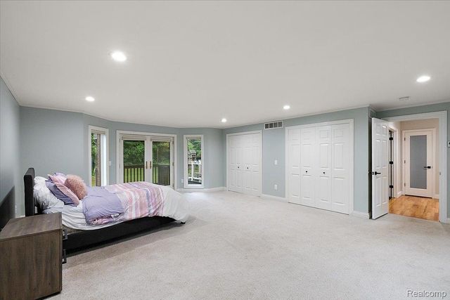 4700 Botany Glen, Commerce Charter Township, MI 48382